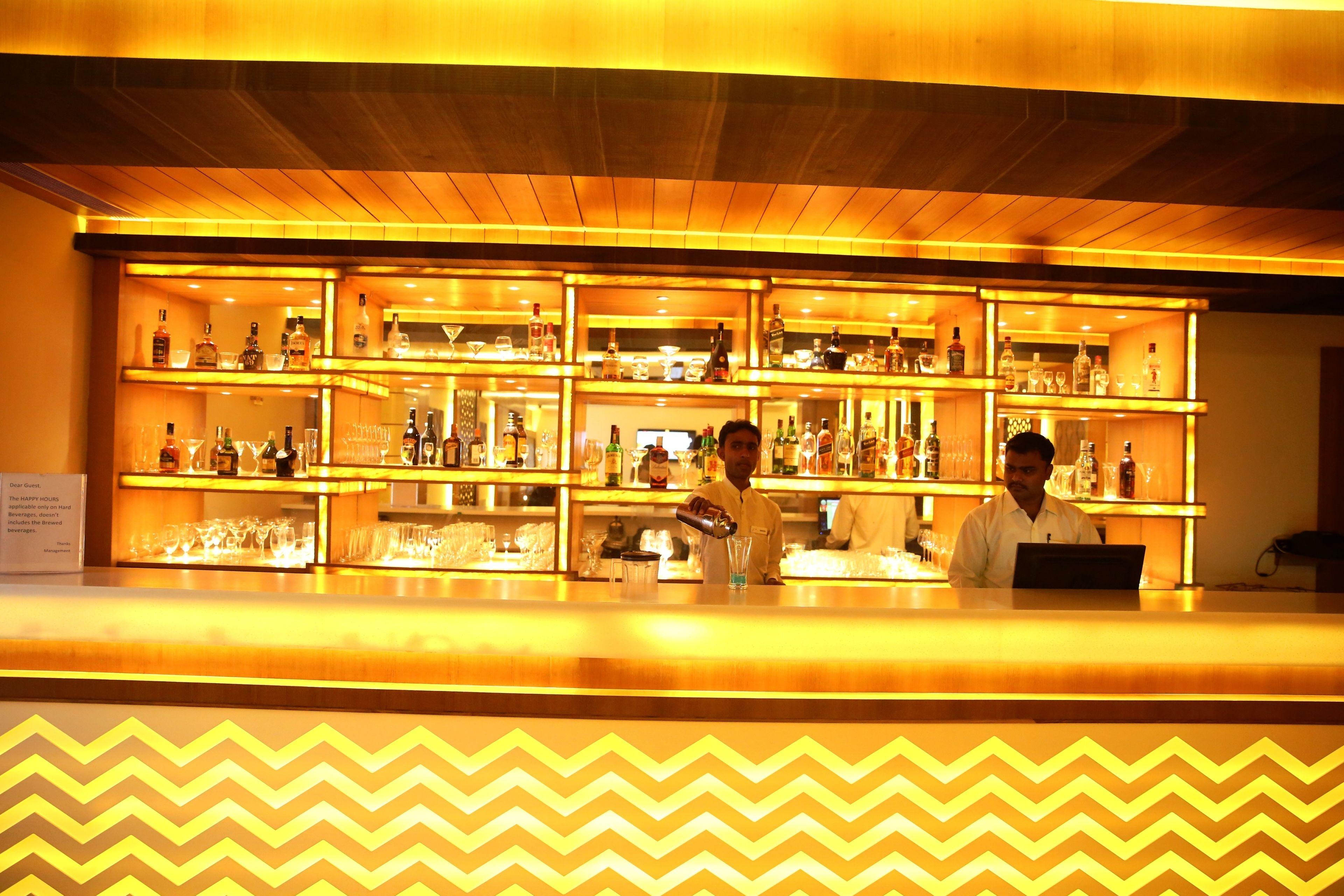 Ramada By Wyndham Varanasi Katesar — Photos 2